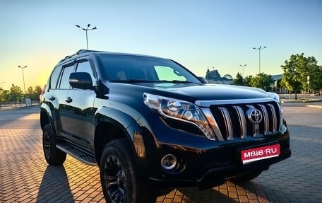 Toyota Land Cruiser Prado 150 рестайлинг 2, 2016 год, 3 950 000 рублей, 1 фотография