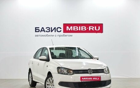 Volkswagen Polo VI (EU Market), 2012 год, 599 000 рублей, 3 фотография