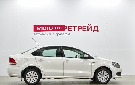 Volkswagen Polo VI (EU Market), 2012 год, 599 000 рублей, 4 фотография