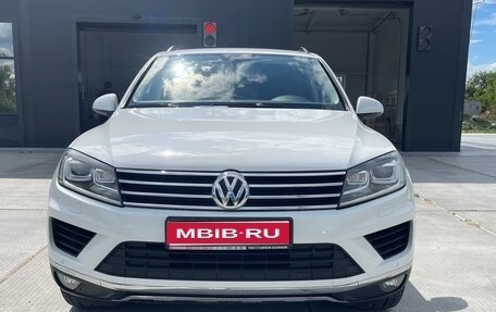 Volkswagen Touareg III, 2015 год, 2 980 000 рублей, 1 фотография