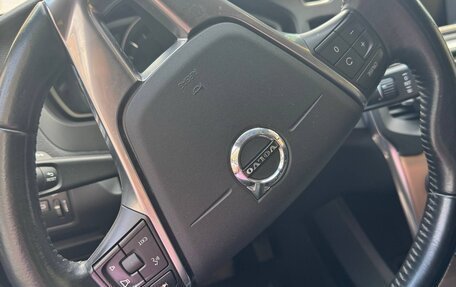 Volvo V40 Cross Country I, 2016 год, 1 400 000 рублей, 21 фотография
