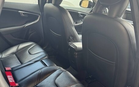Volvo V40 Cross Country I, 2016 год, 1 400 000 рублей, 28 фотография