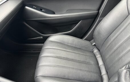 Mazda 6, 2018 год, 1 980 000 рублей, 24 фотография