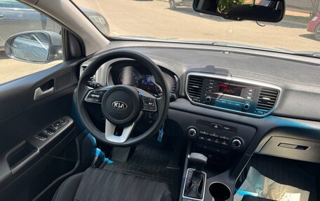 KIA Sportage IV рестайлинг, 2020 год, 2 200 000 рублей, 15 фотография