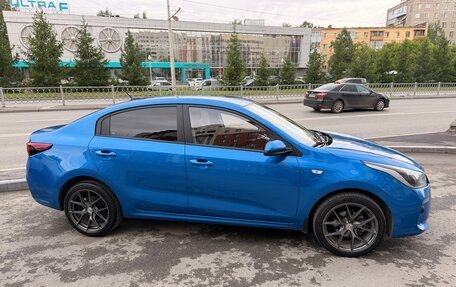 KIA Rio IV, 2020 год, 1 350 000 рублей, 5 фотография