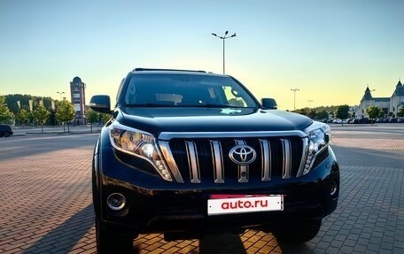 Toyota Land Cruiser Prado 150 рестайлинг 2, 2016 год, 3 950 000 рублей, 4 фотография