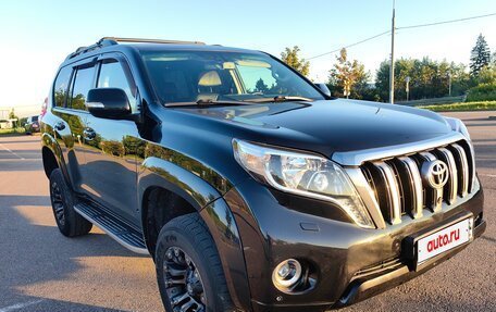 Toyota Land Cruiser Prado 150 рестайлинг 2, 2016 год, 3 950 000 рублей, 10 фотография