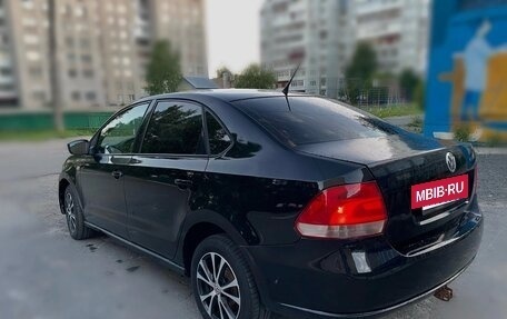 Volkswagen Polo VI (EU Market), 2013 год, 535 000 рублей, 2 фотография