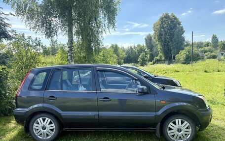 Ford Fusion I, 2007 год, 610 000 рублей, 2 фотография
