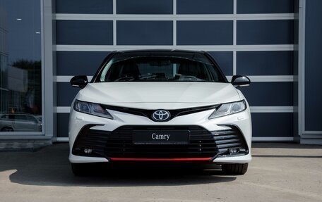 Toyota Camry, 2021 год, 2 940 000 рублей, 2 фотография
