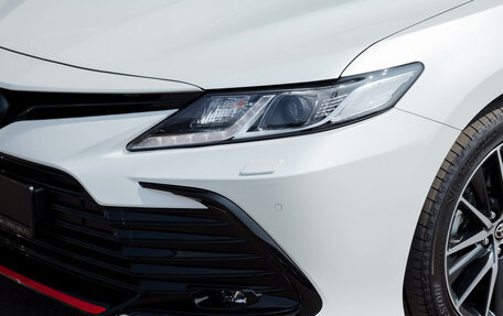 Toyota Camry, 2021 год, 2 940 000 рублей, 6 фотография