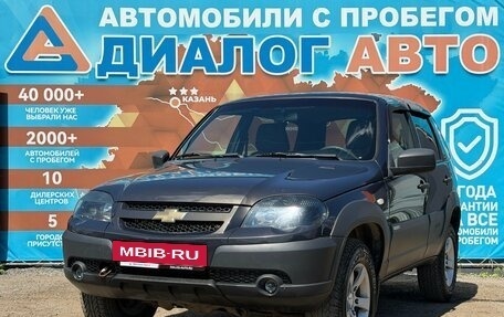 Chevrolet Niva I рестайлинг, 2017 год, 600 000 рублей, 9 фотография