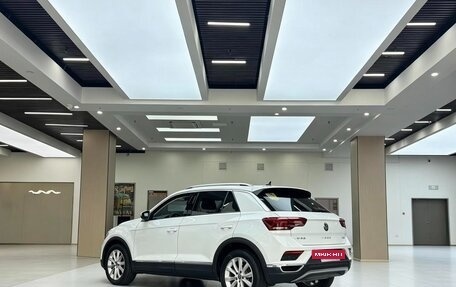 Volkswagen T-Roc I, 2022 год, 1 510 000 рублей, 4 фотография