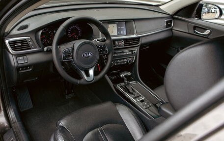 KIA Optima IV, 2017 год, 1 645 000 рублей, 13 фотография