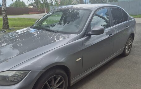 BMW 3 серия, 2011 год, 1 350 000 рублей, 6 фотография