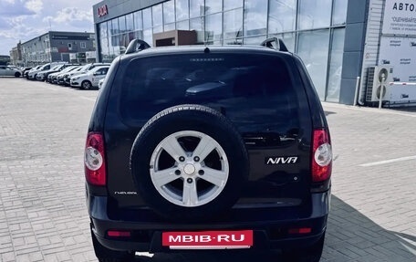 Chevrolet Niva I рестайлинг, 2016 год, 700 000 рублей, 9 фотография