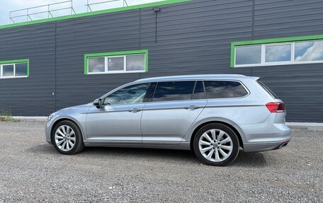 Volkswagen Passat B8 рестайлинг, 2019 год, 2 590 000 рублей, 11 фотография