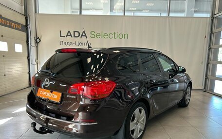 Opel Astra J, 2013 год, 699 000 рублей, 3 фотография