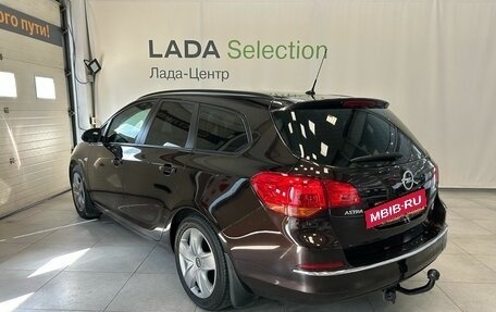 Opel Astra J, 2013 год, 699 000 рублей, 4 фотография