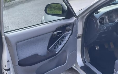Hyundai Elantra III, 2004 год, 285 000 рублей, 13 фотография