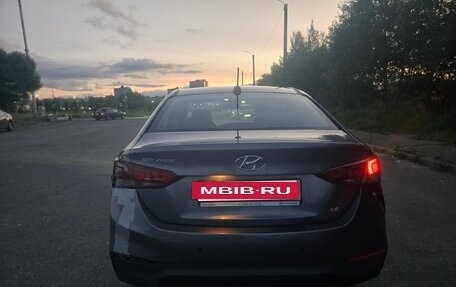 Hyundai Solaris II рестайлинг, 2017 год, 1 200 000 рублей, 2 фотография