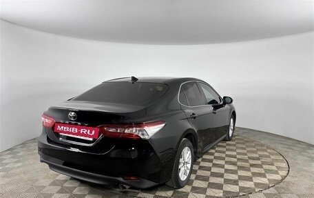 Toyota Camry, 2020 год, 2 760 000 рублей, 6 фотография