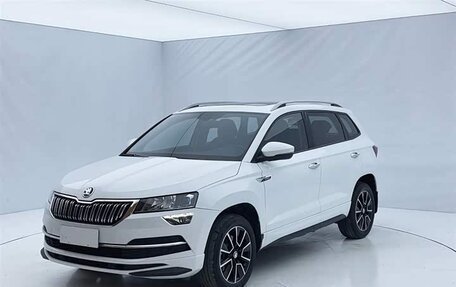 Skoda Karoq I, 2022 год, 1 860 000 рублей, 1 фотография