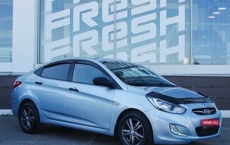 Hyundai Solaris II рестайлинг, 2011 год, 859 000 рублей, 1 фотография