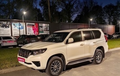 Toyota Land Cruiser Prado 150 рестайлинг 2, 2018 год, 5 300 000 рублей, 1 фотография