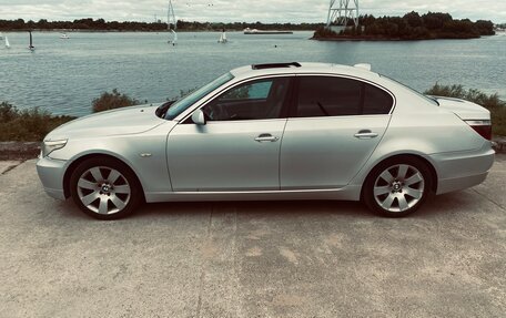 BMW 5 серия, 2008 год, 950 000 рублей, 2 фотография