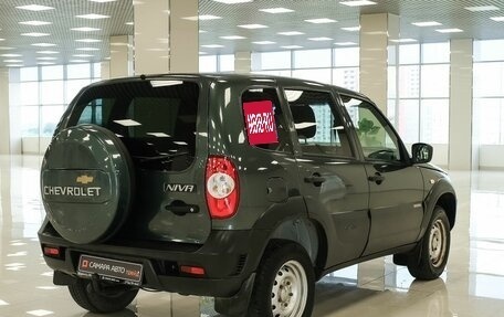 Chevrolet Niva I рестайлинг, 2017 год, 634 000 рублей, 2 фотография