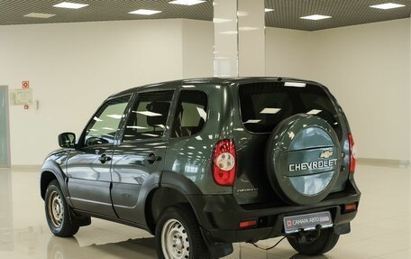 Chevrolet Niva I рестайлинг, 2017 год, 634 000 рублей, 4 фотография