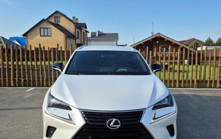 Lexus NX I, 2021 год, 3 400 000 рублей, 6 фотография