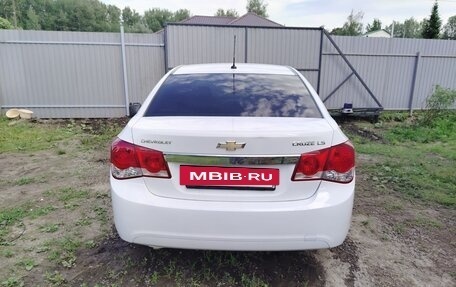 Chevrolet Cruze II, 2011 год, 630 000 рублей, 6 фотография
