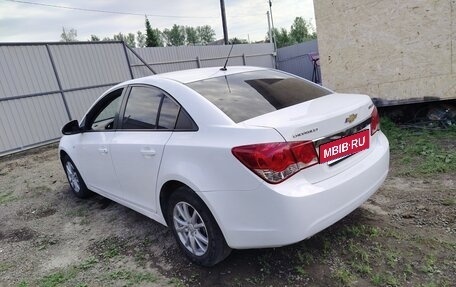 Chevrolet Cruze II, 2011 год, 630 000 рублей, 4 фотография