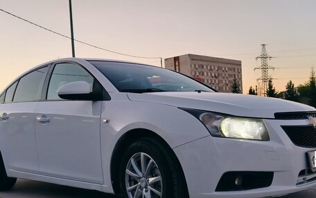 Chevrolet Cruze II, 2011 год, 630 000 рублей, 10 фотография