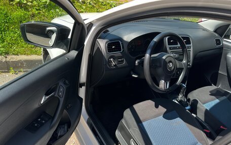 Volkswagen Polo VI (EU Market), 2013 год, 750 000 рублей, 11 фотография
