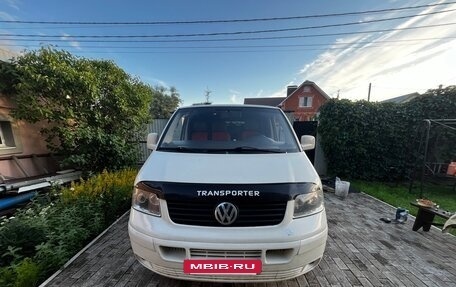 Volkswagen Transporter T5 рестайлинг, 2009 год, 1 180 000 рублей, 2 фотография