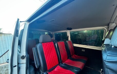 Volkswagen Transporter T5 рестайлинг, 2009 год, 1 180 000 рублей, 7 фотография