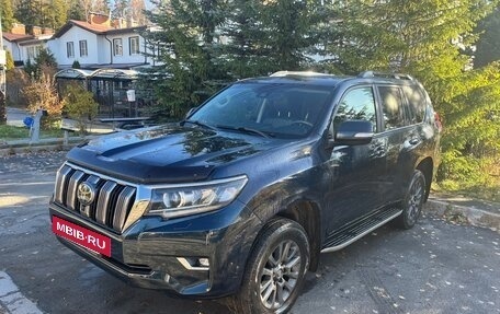 Toyota Land Cruiser Prado 150 рестайлинг 2, 2018 год, 4 490 000 рублей, 5 фотография
