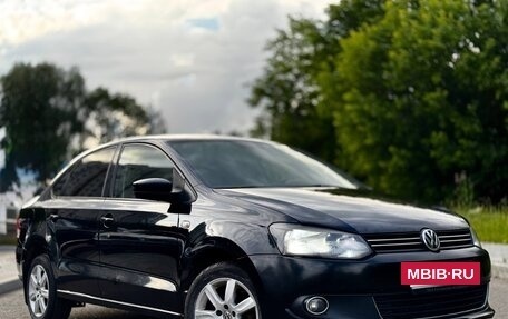 Volkswagen Polo VI (EU Market), 2010 год, 390 000 рублей, 2 фотография