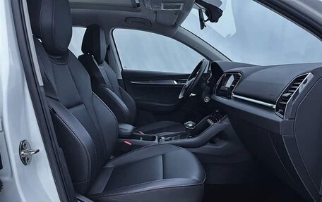 Skoda Karoq I, 2022 год, 1 860 000 рублей, 11 фотография