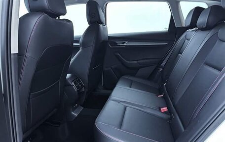 Skoda Karoq I, 2022 год, 1 860 000 рублей, 12 фотография