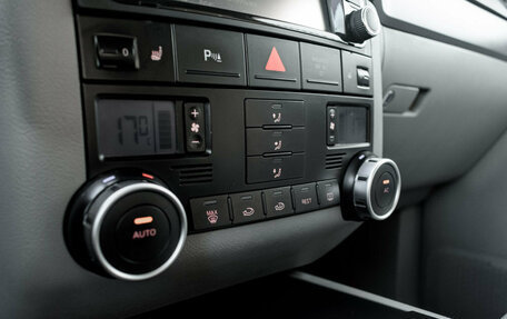 Volkswagen Touareg III, 2008 год, 1 020 000 рублей, 20 фотография