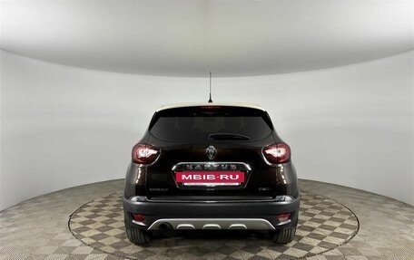 Renault Kaptur I рестайлинг, 2017 год, 1 520 000 рублей, 6 фотография