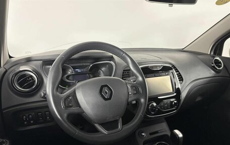 Renault Kaptur I рестайлинг, 2017 год, 1 520 000 рублей, 13 фотография
