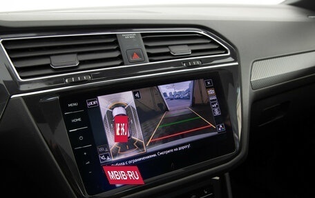 Volkswagen Tiguan II, 2021 год, 2 799 000 рублей, 17 фотография