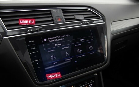 Volkswagen Tiguan II, 2021 год, 2 799 000 рублей, 16 фотография