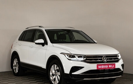Volkswagen Tiguan II, 2021 год, 3 499 000 рублей, 3 фотография