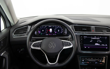 Volkswagen Tiguan II, 2021 год, 3 499 000 рублей, 11 фотография